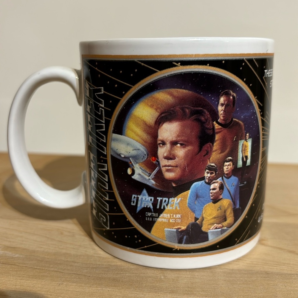 Star Trek captain James T Kirk  and crew mug 1994